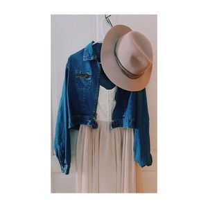 SOLD white lace ballet dress - American Eagle